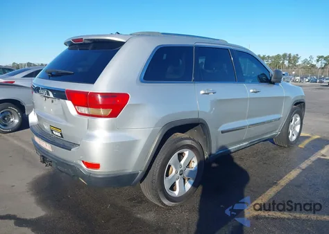 2011 Jeep Grand Cherokee Laredo z USA, uszkodzony, nr VIN 1J4RR4GG7BC718003